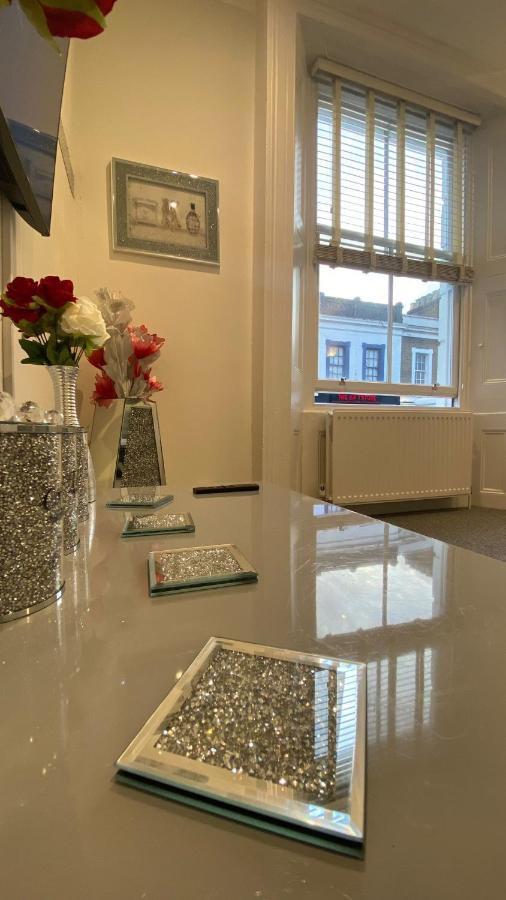 2 Notting Hill Portobello Road Amazing Location! Λονδίνο Εξωτερικό φωτογραφία